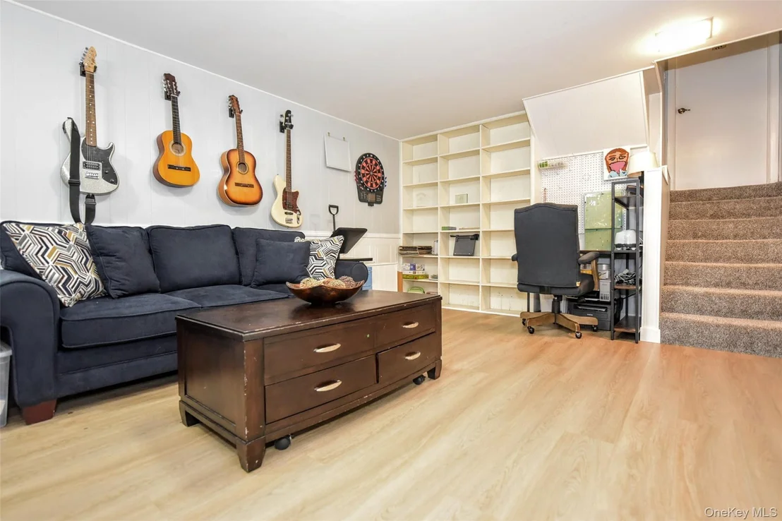 Photo of 3 Forest Knoll Drive