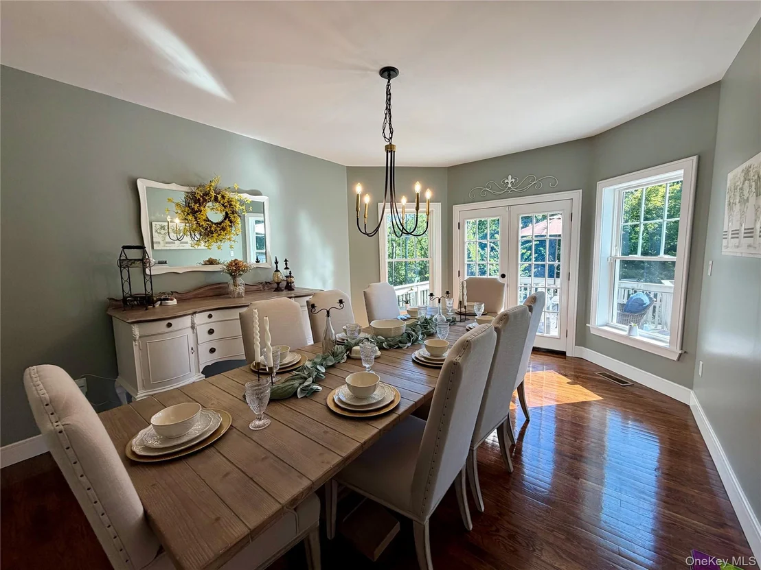 Photo of 101 Beverly Road