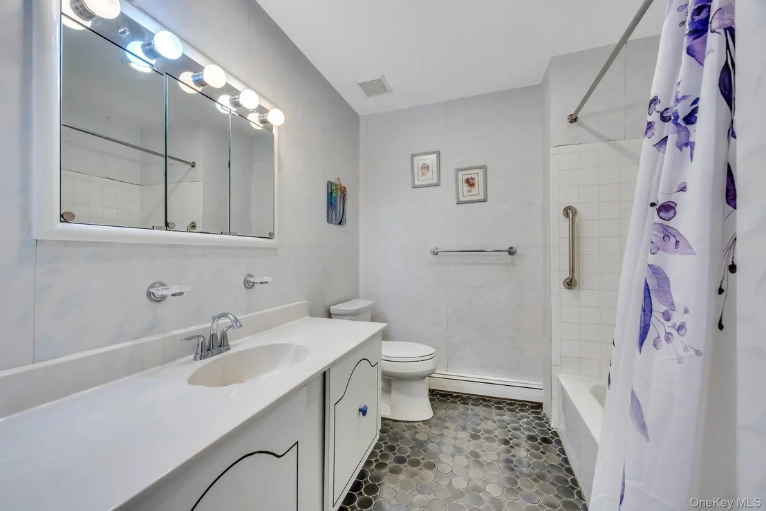 Photo of 9 Quincy Lane