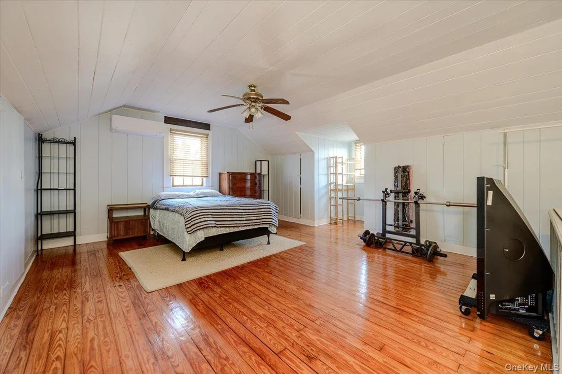 Photo of 48 W 3rd Street