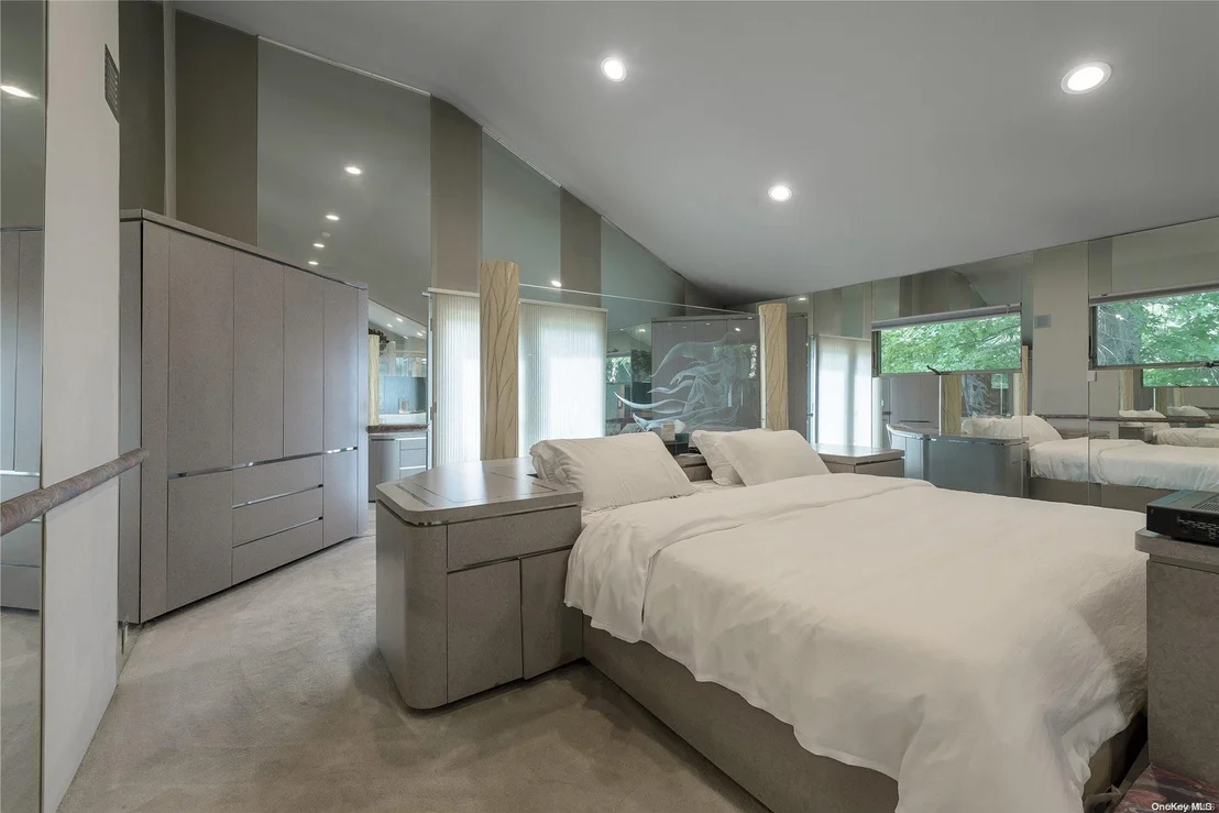 Photo of 4 Summerwind Drive