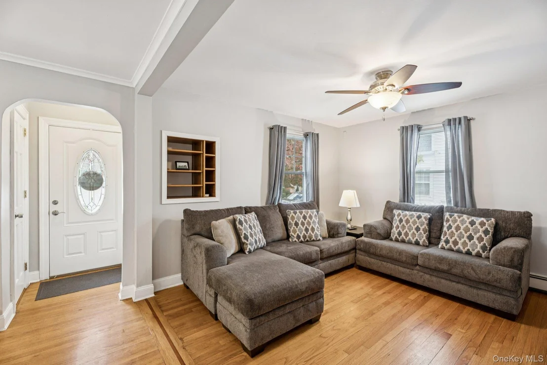 Photo of 215 Harrison Avenue