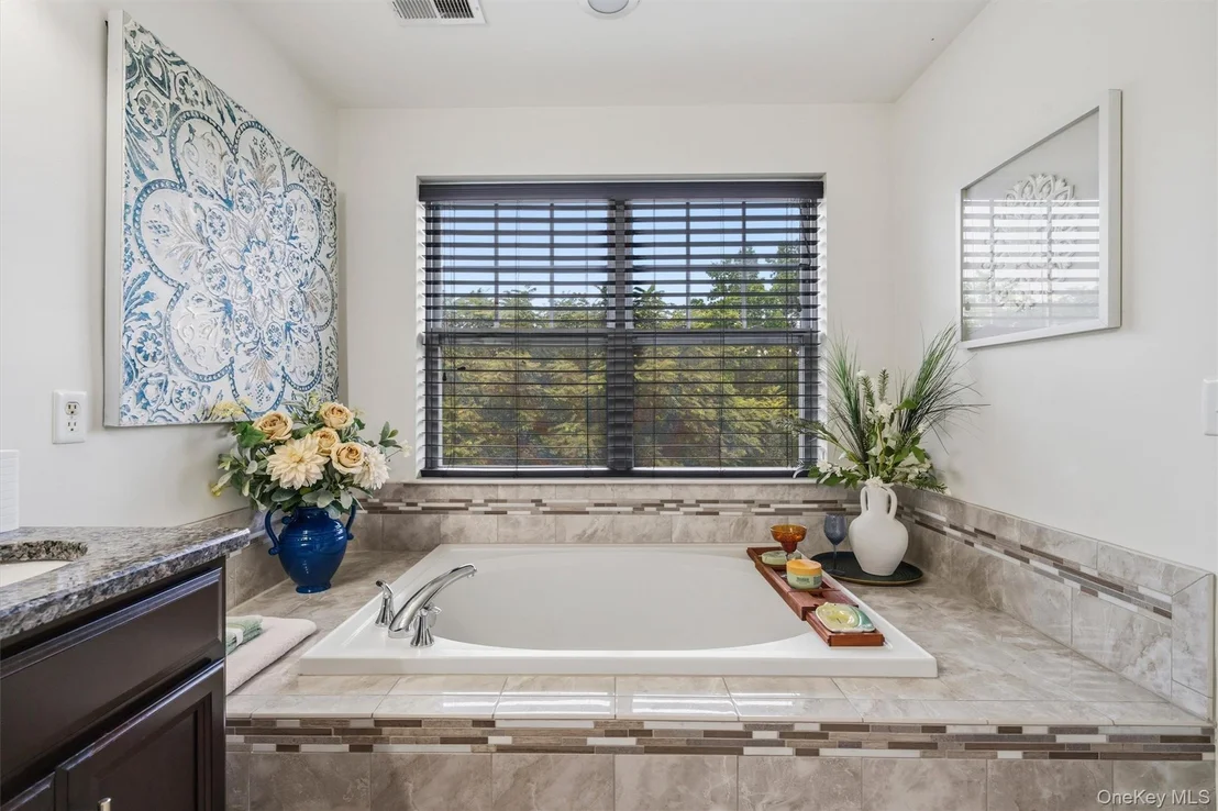 Photo of 93 Meadow View Drive