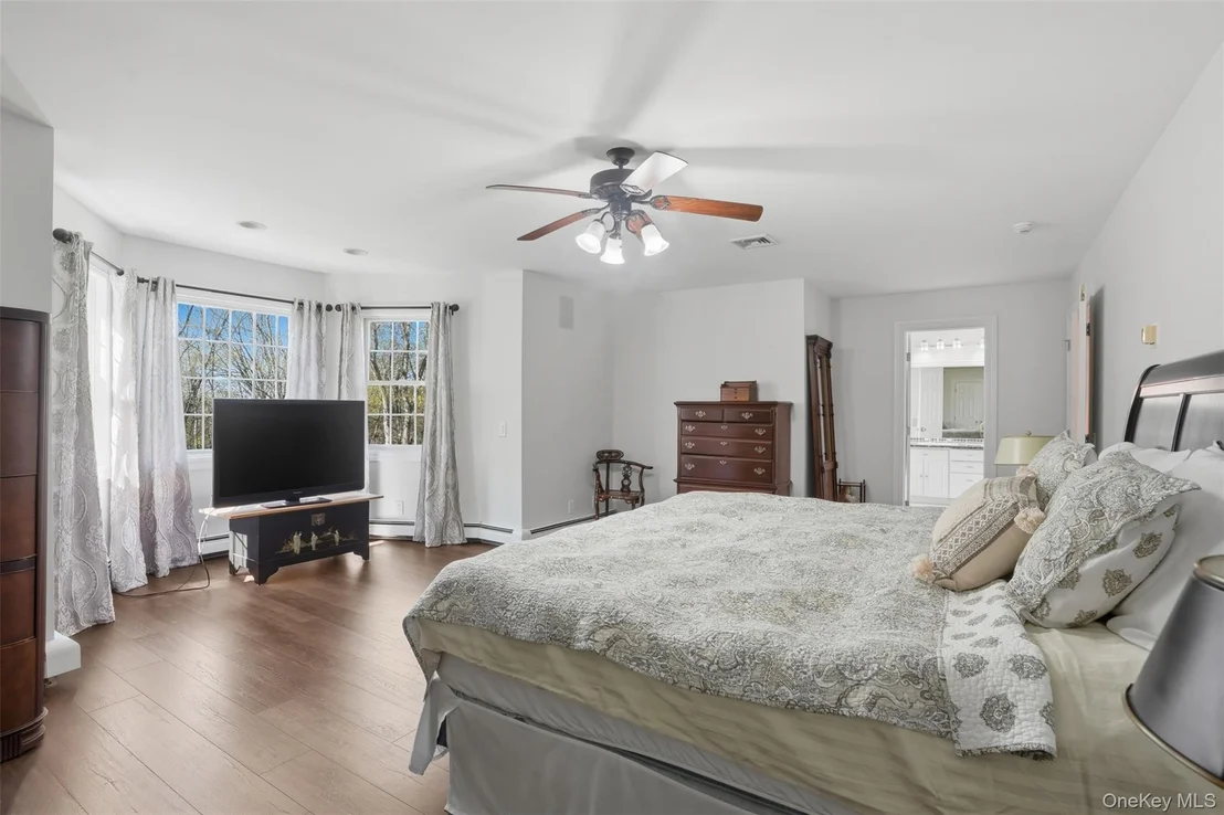 Photo of 17 Skyview Lane