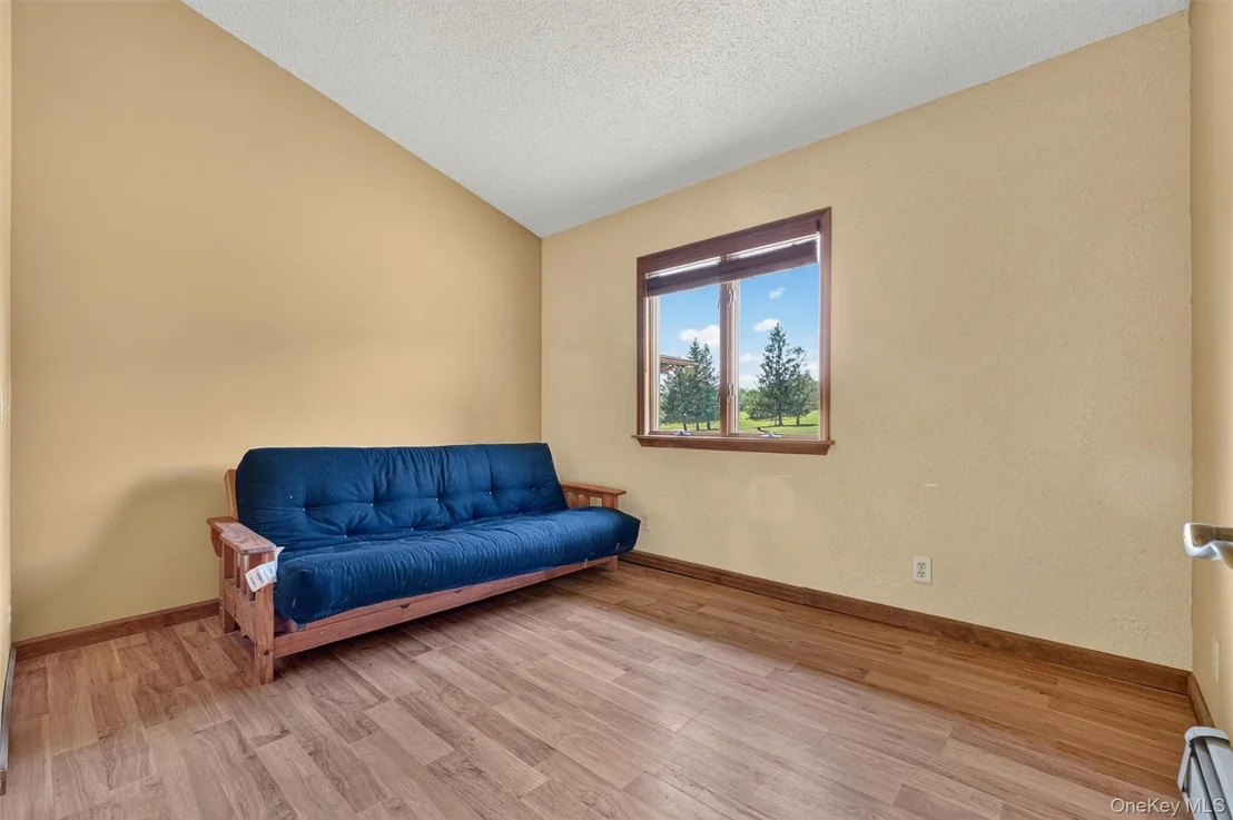 Photo of 25 Red Mills Road