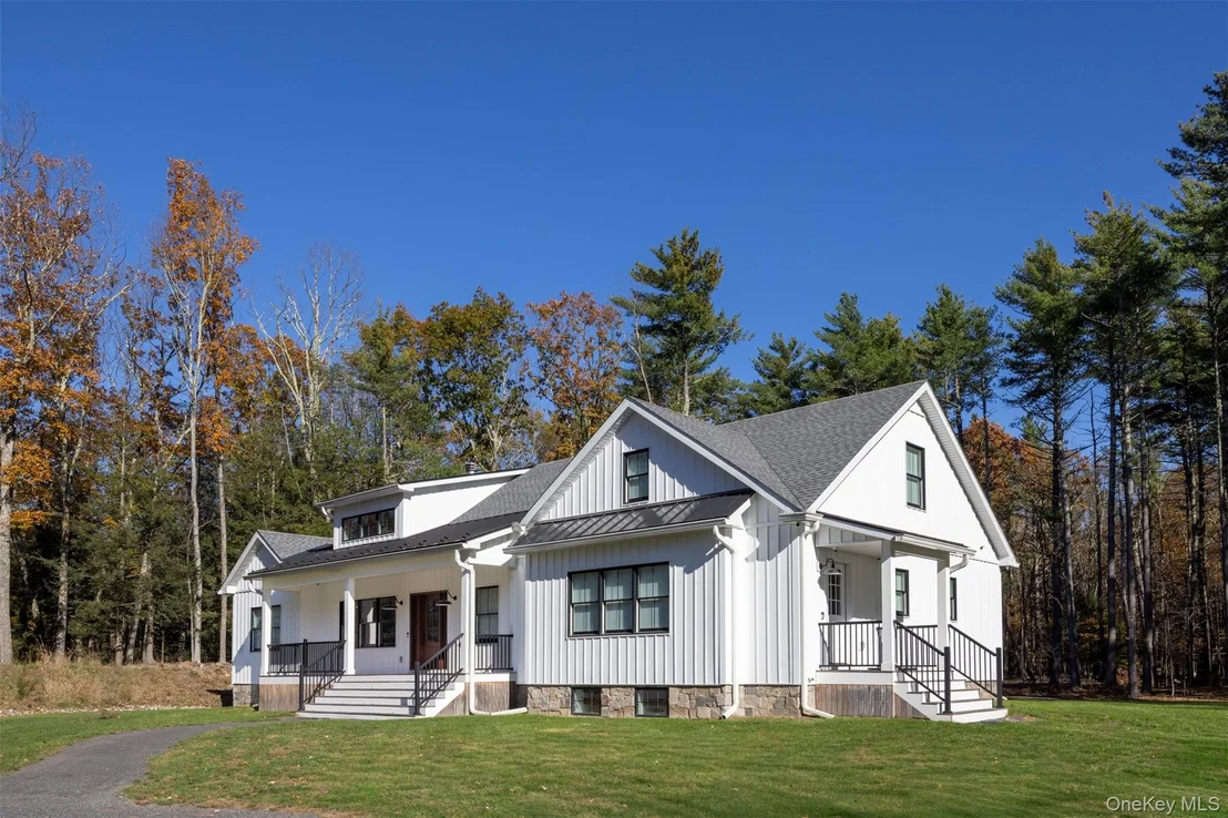 Photo of 367 South Road
