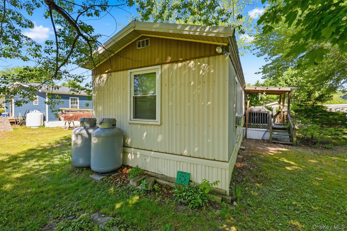 Photo of 2 Daisy Drive