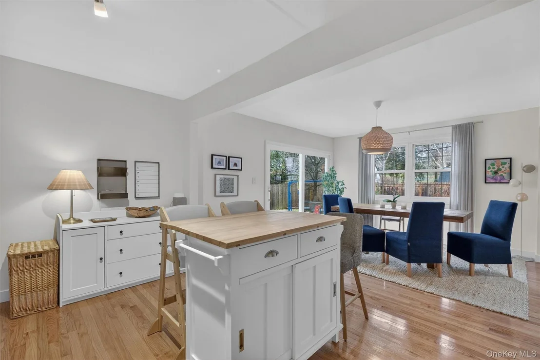 Photo of 114 Chestnut Drive
