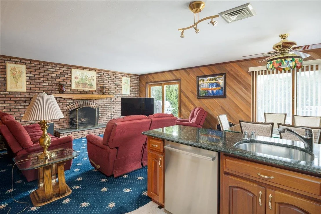 Photo of 897 Second Avenue