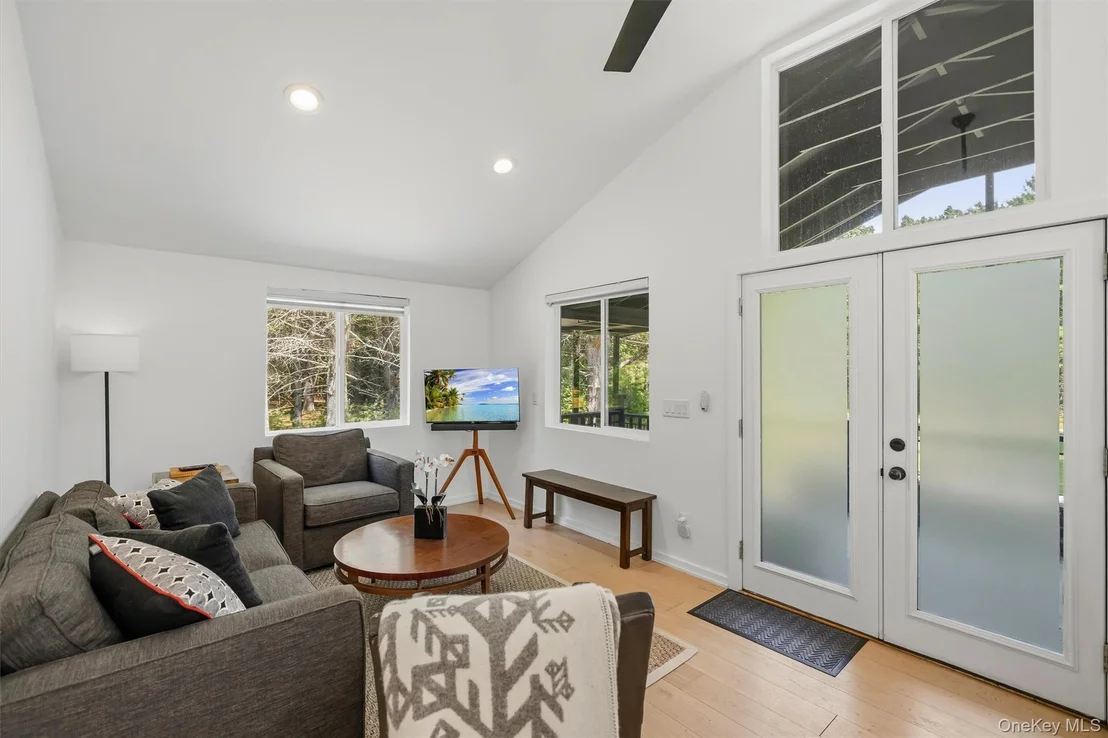 Photo of 165 Dexheimer Road