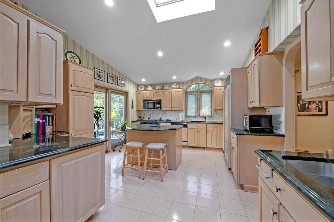 Photo of 32 Cedar Drive