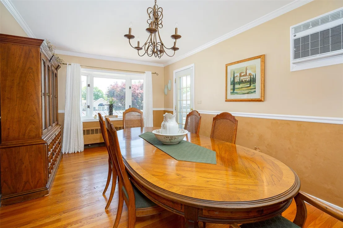 Photo of 18 Lorraine Boulevard