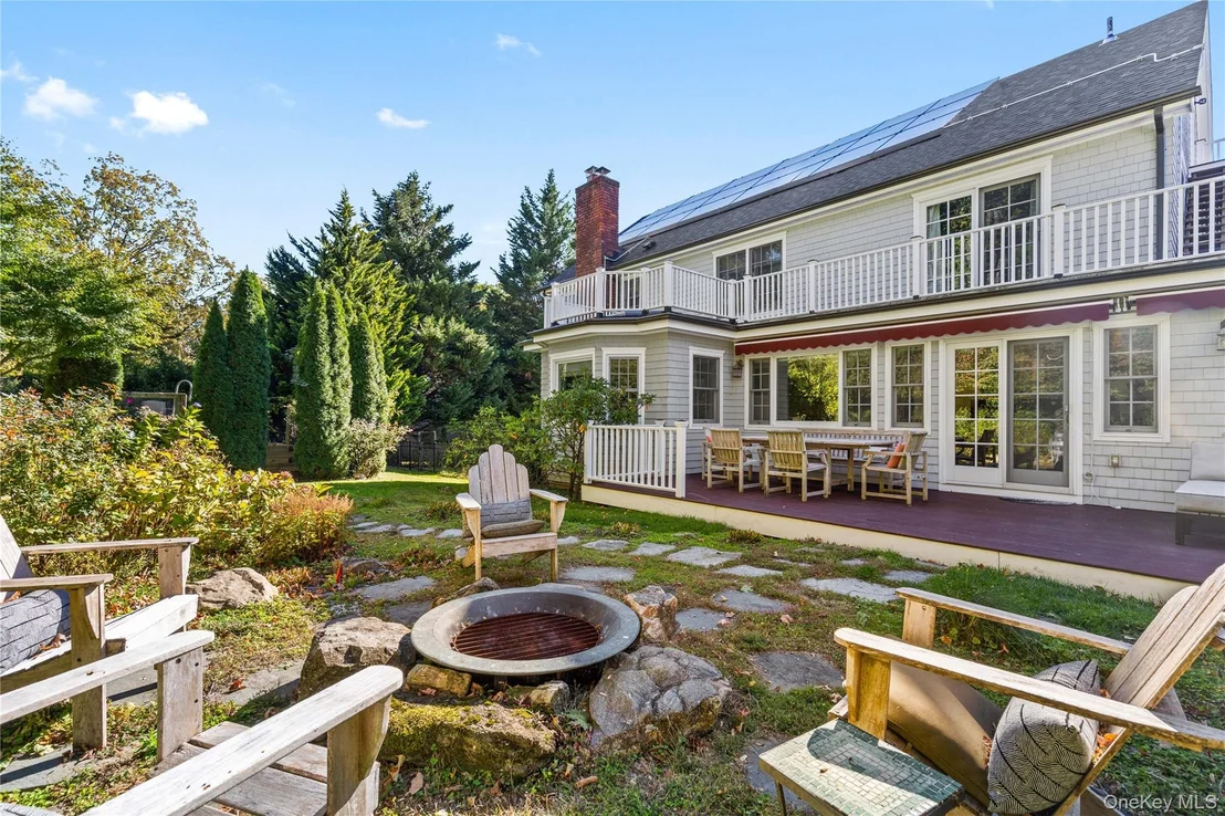 Photo of 69 Brevoort Lane