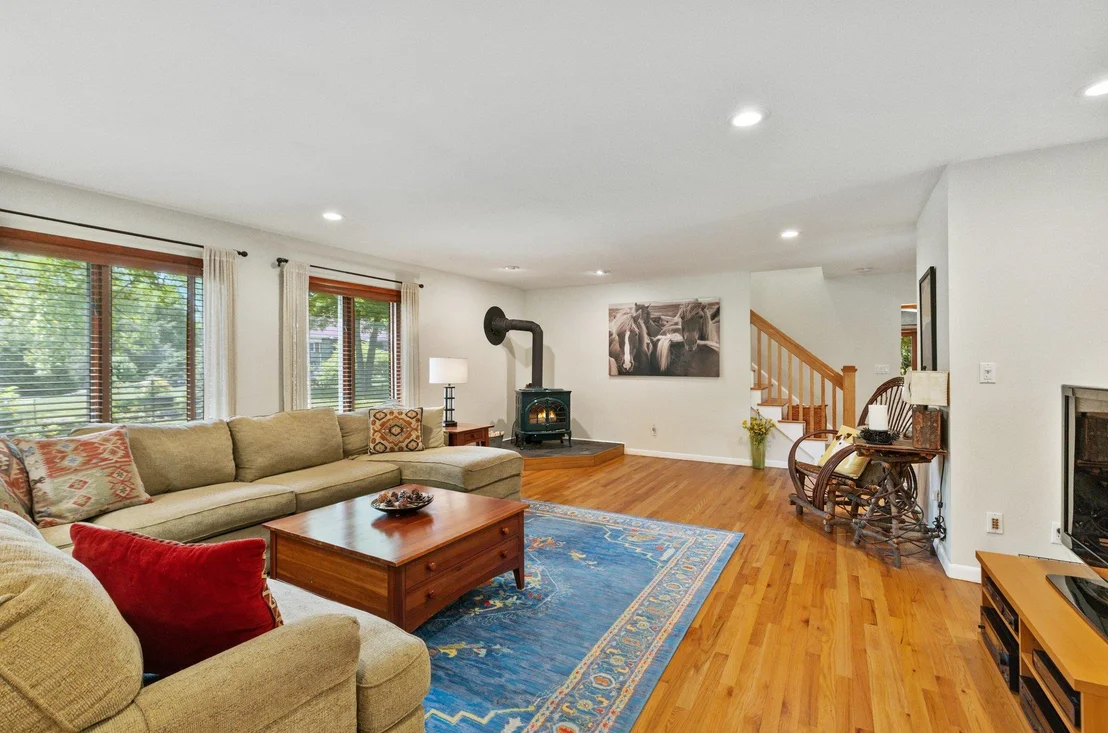 Photo of 237 Barrett Hill Road