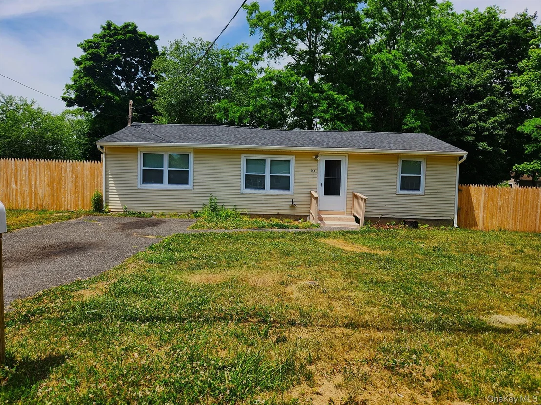 Photo of 548 Taylor Avenue