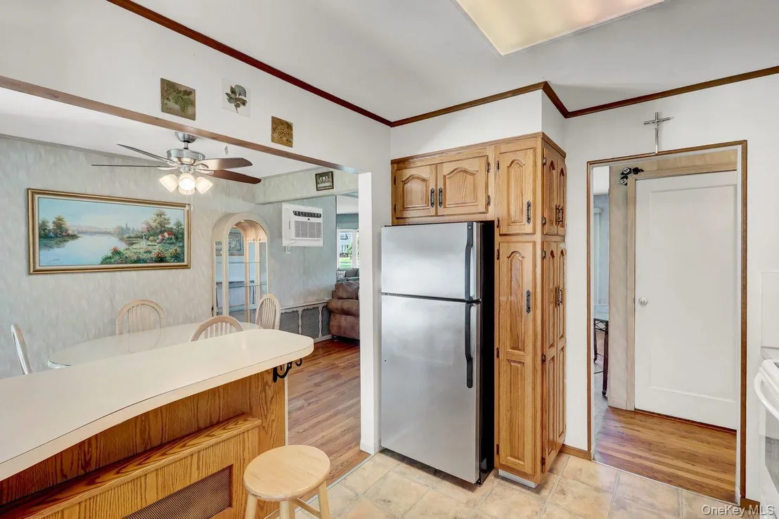 Photo of 955 Cedar Court