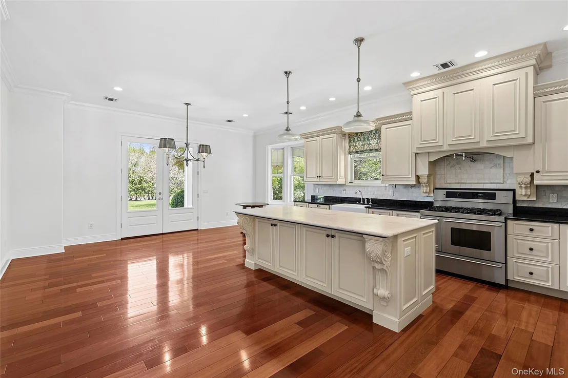 Photo of 41 Edgewood Avenue