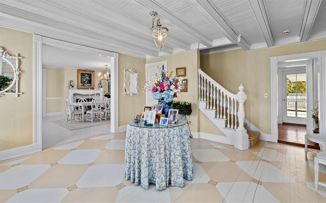 Photo of 44 Beach Lane
