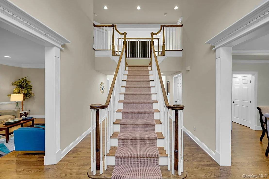 Photo of 16 Eagle Court