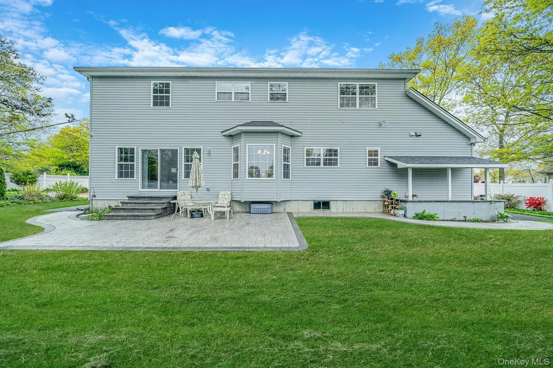 Photo of 73 Elm Avenue