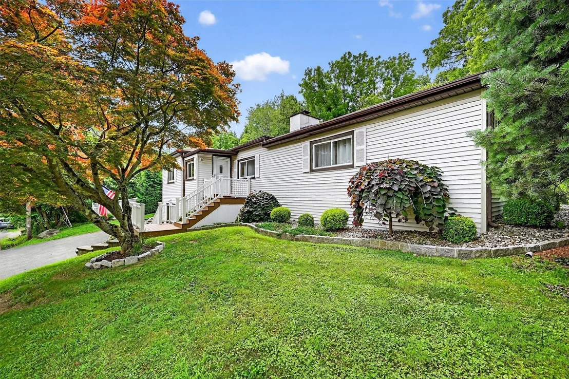 Photo of 299 Riley Road