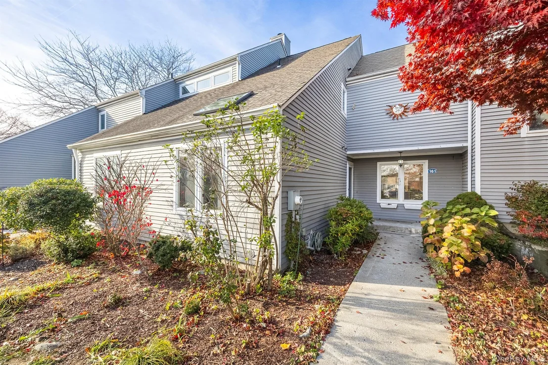 Photo of 161 Fairway Drive