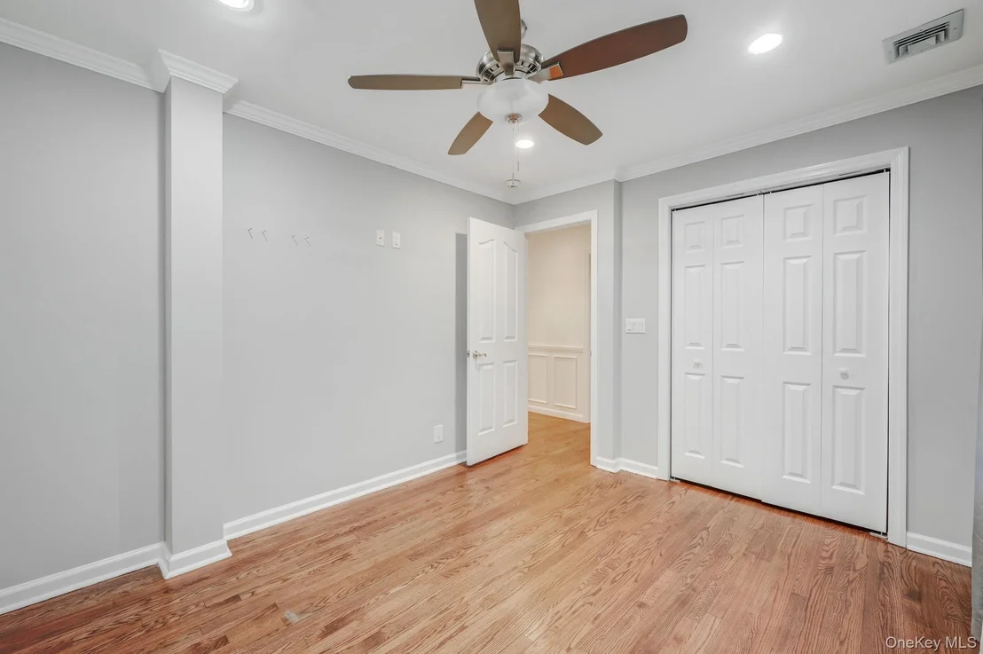 Photo of 1023 Maple Lane