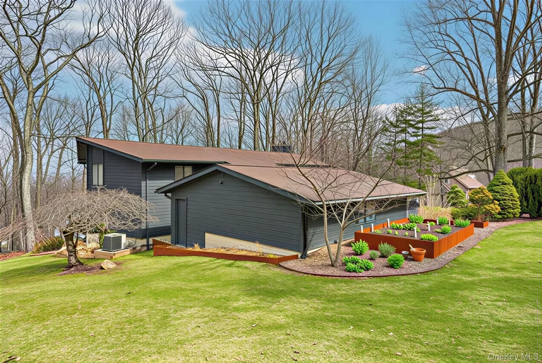 Photo of 4 Mountain Brook Road