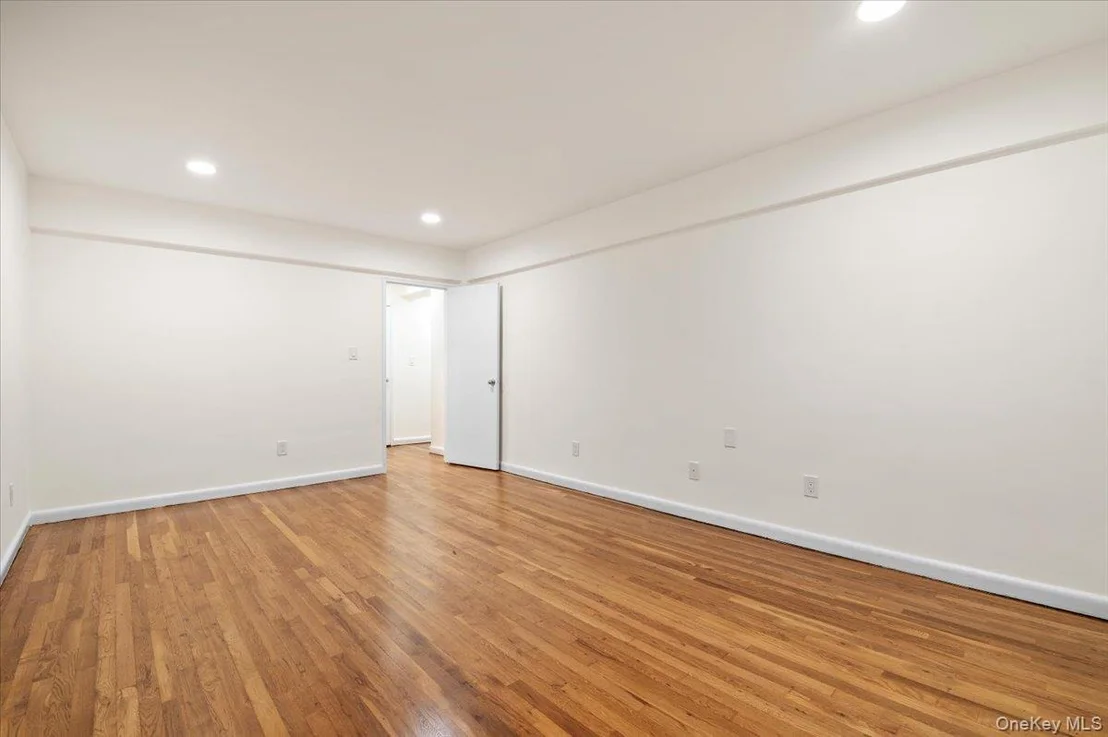 Photo of Unit 2D at 25 Chapel Place