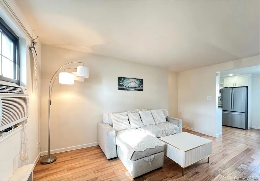 Photo of Unit A at 13604 68TH DRIVE