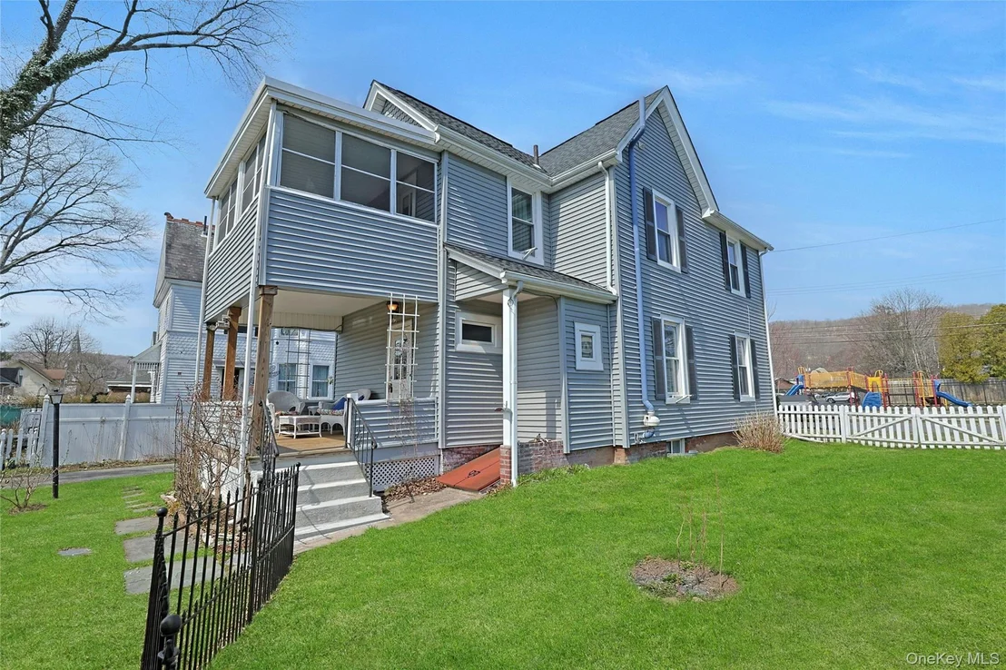 Photo of 9 Clinton Place