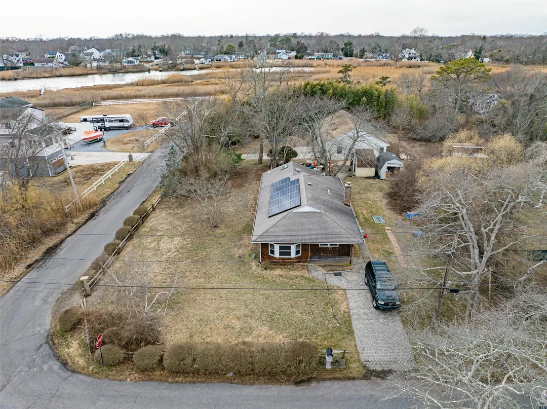 Photo of 34 Hemlock Drive