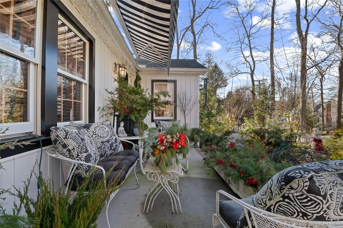 Photo of 136 Beach Road