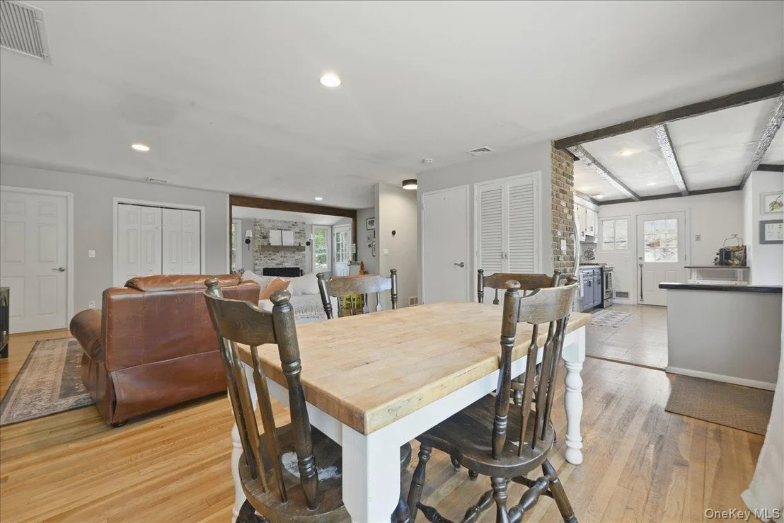 Photo of 9 Copperbeech Road