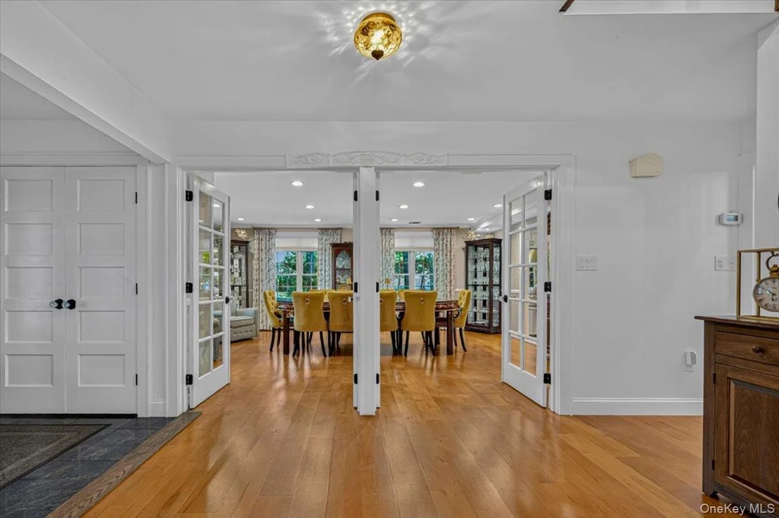 Photo of 98 Florida Avenue
