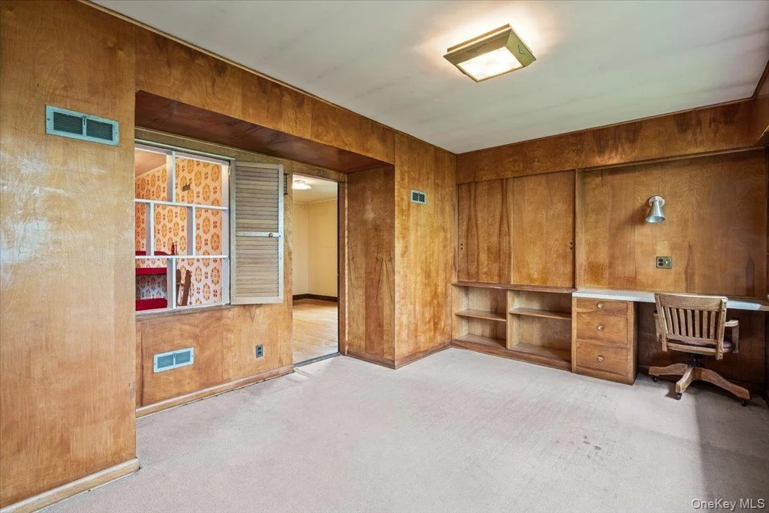 Photo of 32-29 Parsons Boulevard
