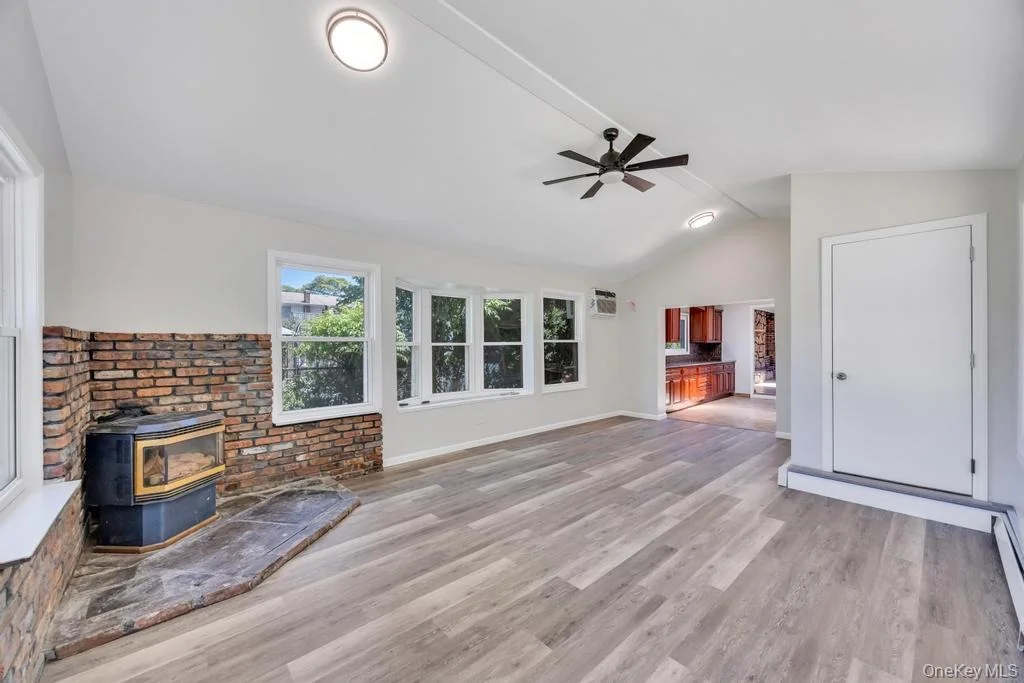 Photo of 29 Pearsall Street