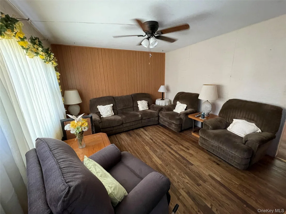 Photo of 16 Heathcote Road