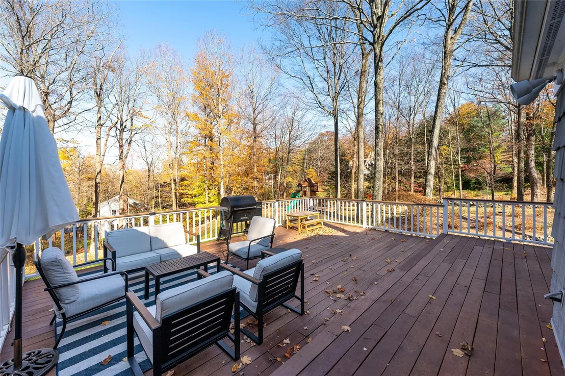 Photo of 2 Cedar Lane