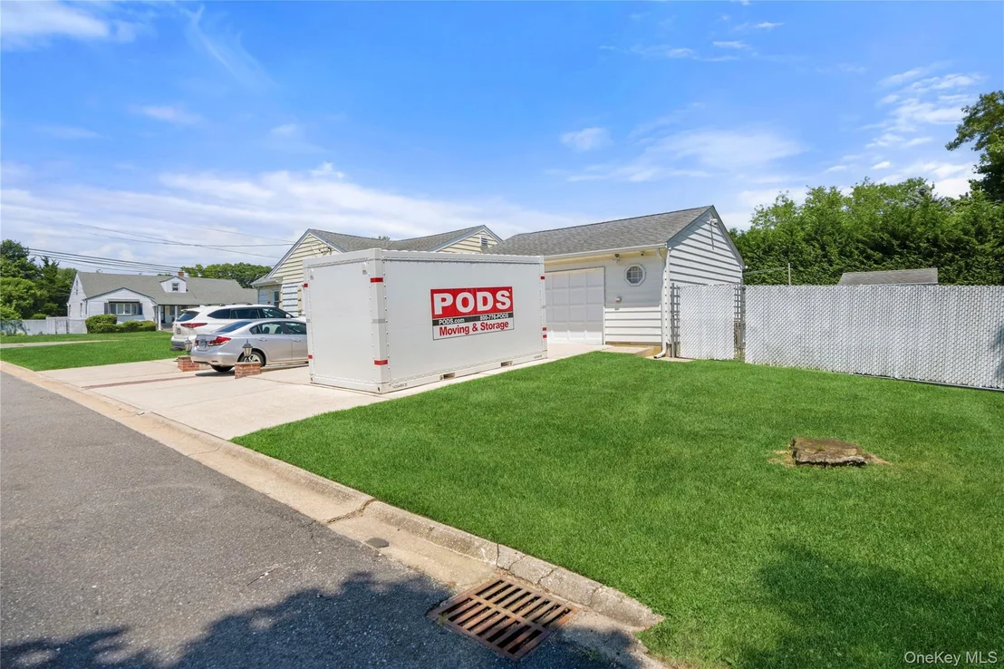 Photo of 1005 3rd Street