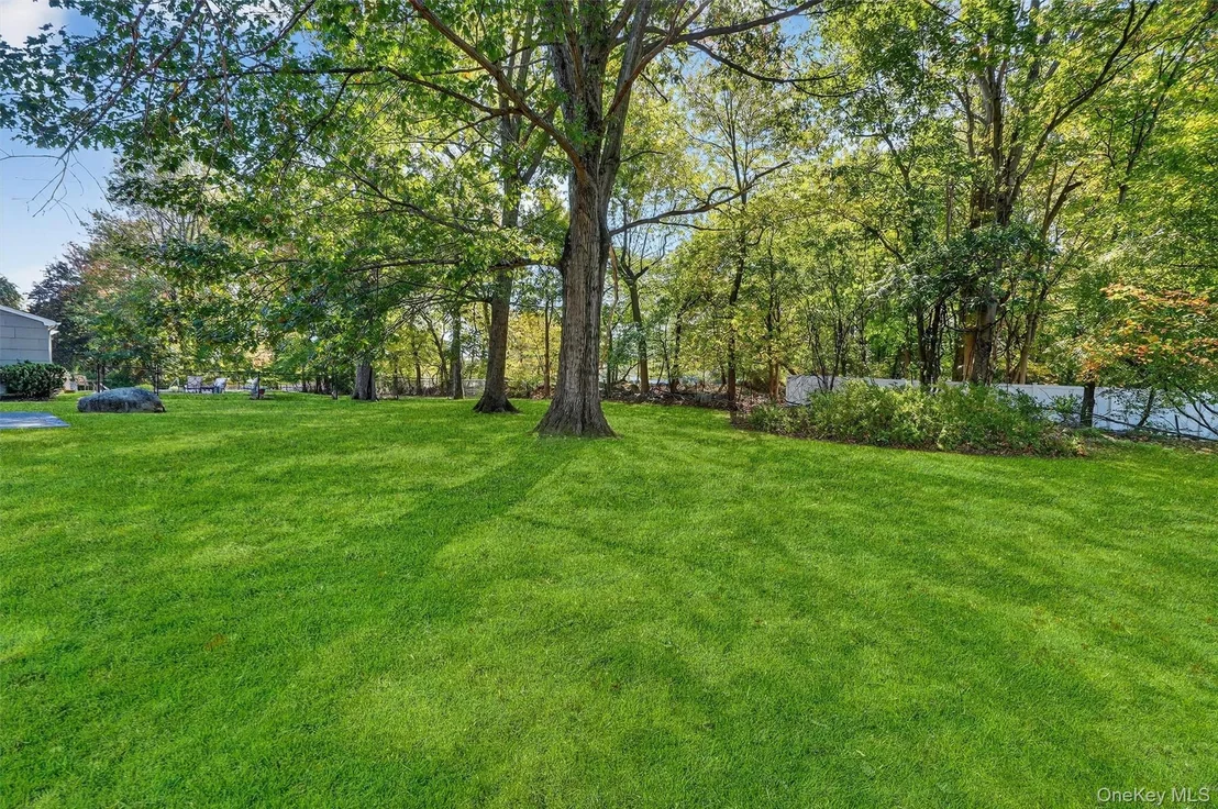Photo of 37 Continental Drive