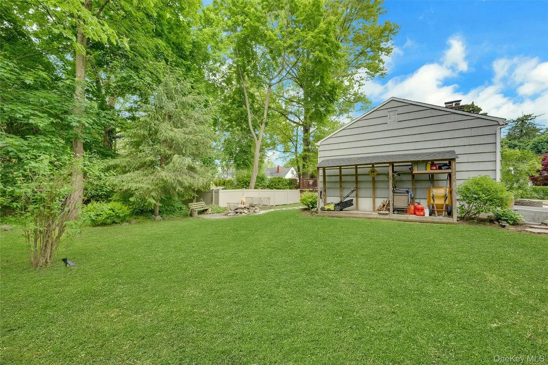 Photo of 21 Benedict Road