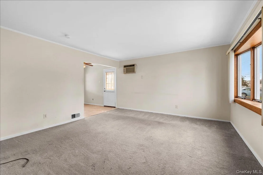 Photo of 51 Audrey Avenue