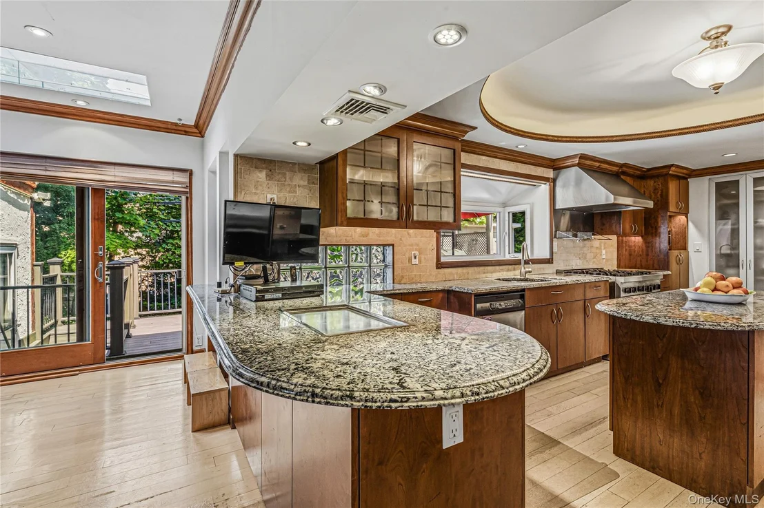 Photo of 36 Strathmore Road