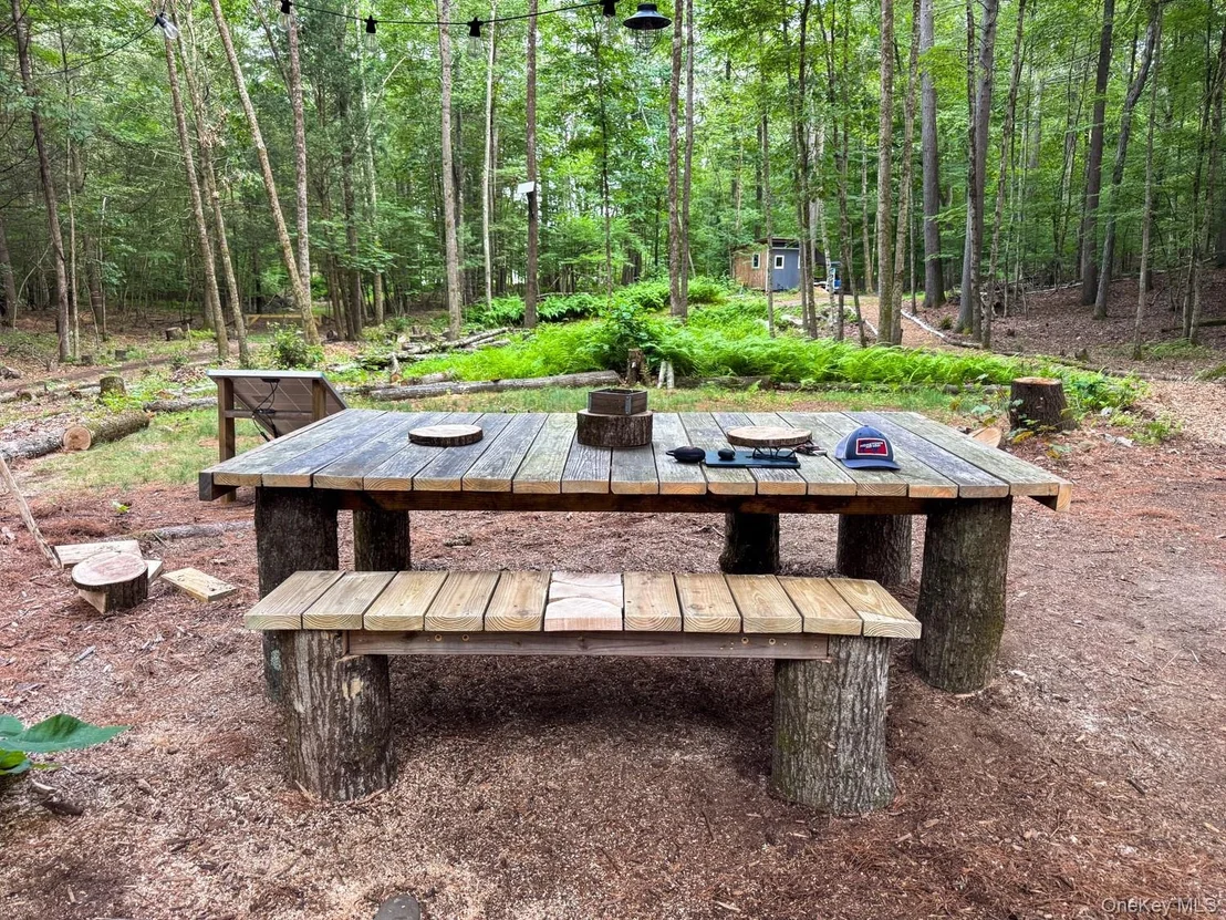 Photo of 210 Cherrytown Road