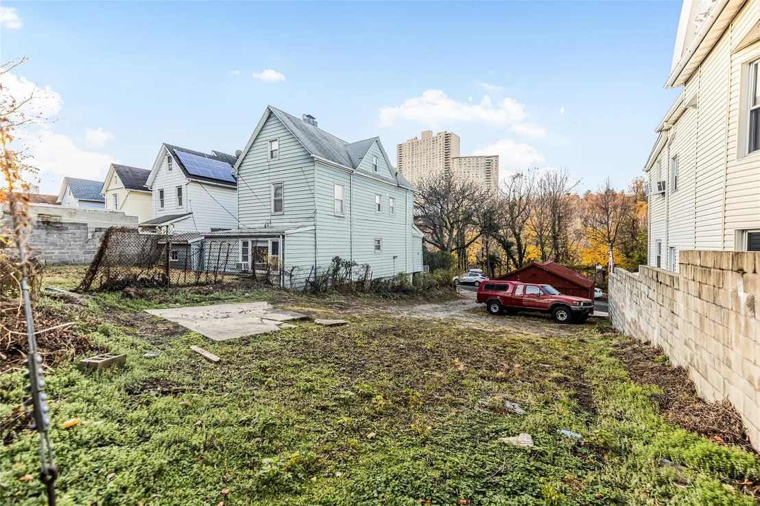 Photo of 64 Terrace View Avenue