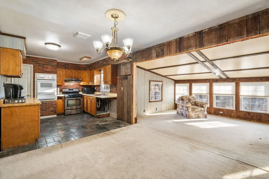 Photo of 50 Brola Road