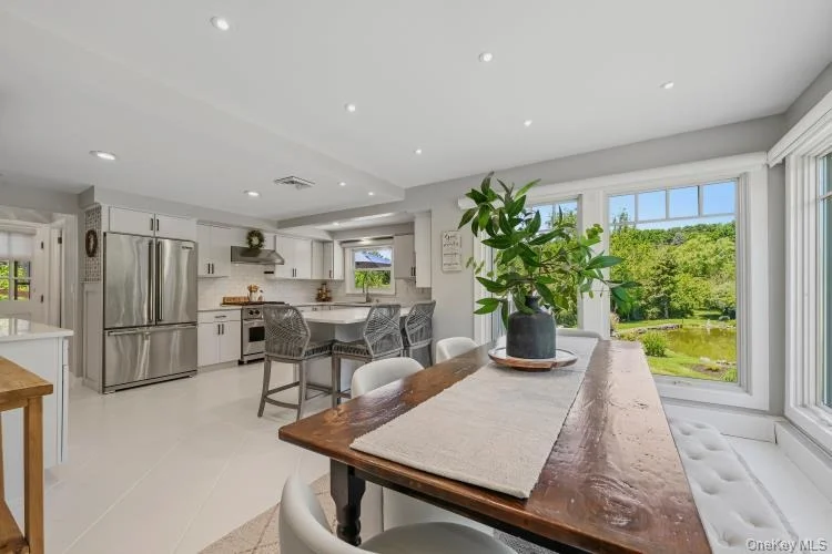 Photo of 10 Jones Road