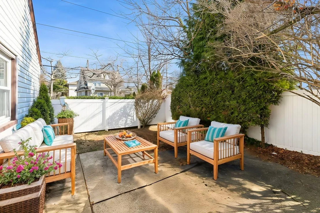 Photo of 4 Ackley Avenue