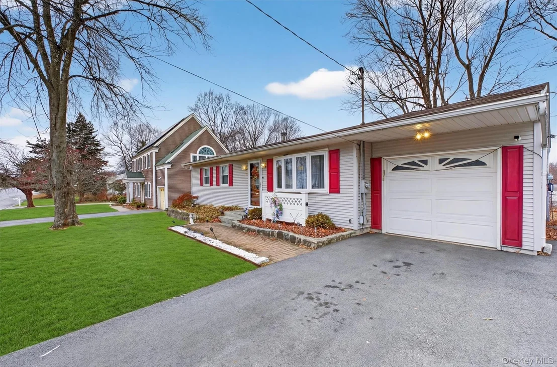 Photo of 18 Cardinal Drive